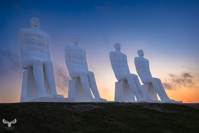 12866 - Mennesket ved Havet - Sunrise