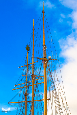 3199 - Three-master boat in Hvide Sande harbor