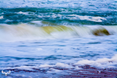 3229 - North Sea wave art II