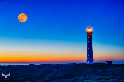 10036 - Nr.Lyngvig lighthouse moon night