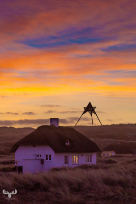 10256 - Vedersø Båke sea mark at sunset