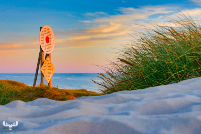 10330 - Sea mark in sunset at Haurvig