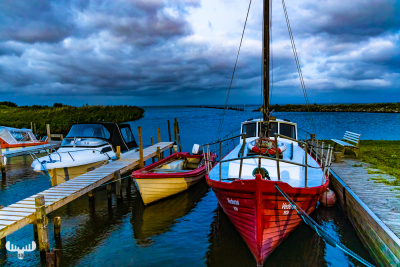 10702 - Boats at Nr.Lyngvig havn pier