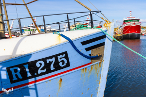 11325 - RI.275 Fishing boat in Hvide Sande havn harbor