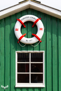 11330 - Green fishermen's hut in Hvide Sande Tyskerhavn