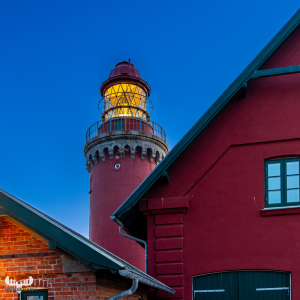 11686 - Bovbjerg Fyr lighthouse between house angle
