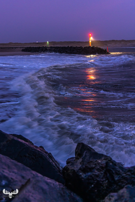 11873 - Hvide Sande pier at night with navigation lights