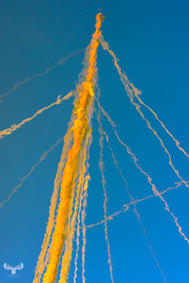 12011 - Ringkøbing havn harbor - Sailing boat mast reflection