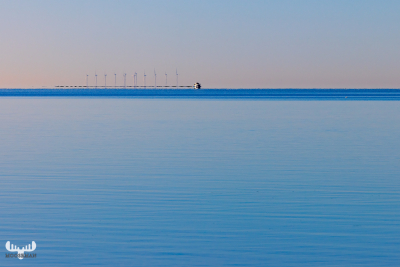 12016 - Ringkøbing Fjord with wind trubines and boat
