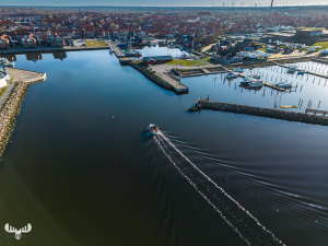 12042 - Ringkøbing havn harbor from above - ship enters port