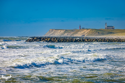 12181 - Bovbjerg Fyr lighthouse and Transkirke behind North Sea at Høfde Q
