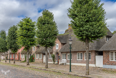 12496 - Møgeltønder Slotsgåden main cobblestoned avenue