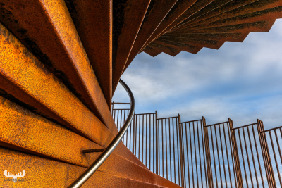 12540 - Marsk tårnet - Marks Tower rusty stairs