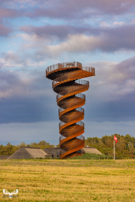 12543 - Marsk tårnet - Marsk Tower with Dannebrog flag