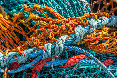 13271 - Colorful Fishing nets