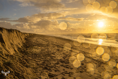 31517 - Sunset Beach in Søndervig with flares