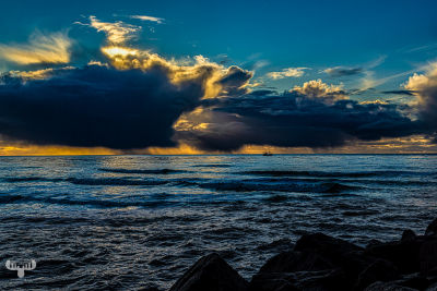 13546 - Amazing sky and cluds with fishing boat at Hvide Sande pier