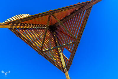 sz13593 - Kærdgård Båke seamark from below
