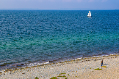 13767 - Sletterhage Fyr Lighthouse view to beach and sea