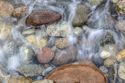 13780 - Sletterhage - waves flooding pebbles