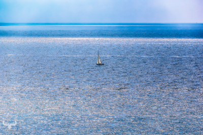 13789 - Sletterhage sea with sailing boat