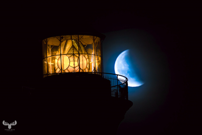 13959 - Nr.Lyngvig Fyr lighthouse and moon
