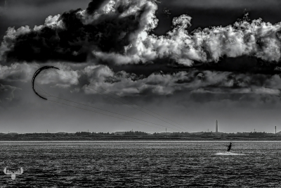 13991 - Kitesurfer on Ringkøbing Fjord B/W with Nr.Lyngvig Fyr