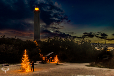 14152 - Christmas tree and person at Nr.Lyngvig Fyr lighthouse