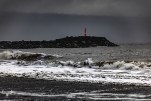 14302 - Red light beacon on Hvide Sande pier- dramatic light