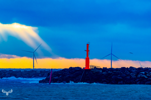 14538 - Hvide Sande Pier with red beacon and wind turbines at sunset
